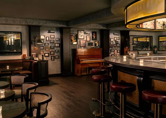 The Hoxton 4*