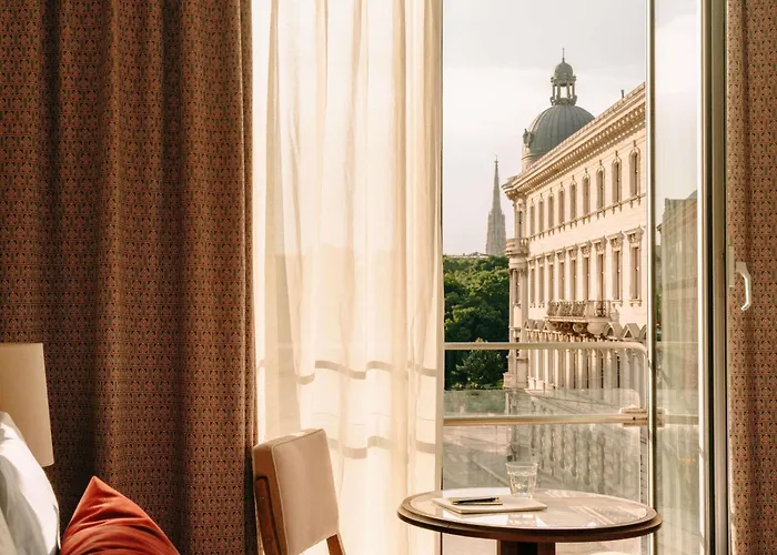 Hotel The Hoxton 4*
