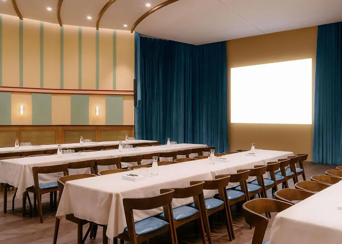 The Hoxton 4*
