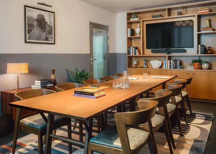The Hoxton Hotel 4*