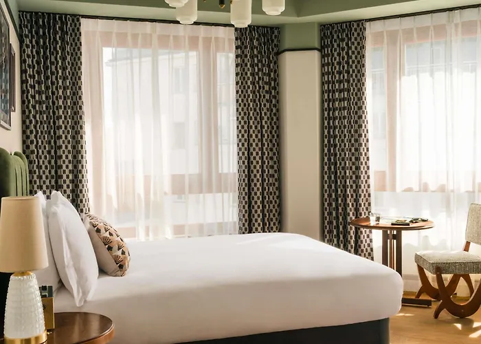 The Hoxton Hotel 4*